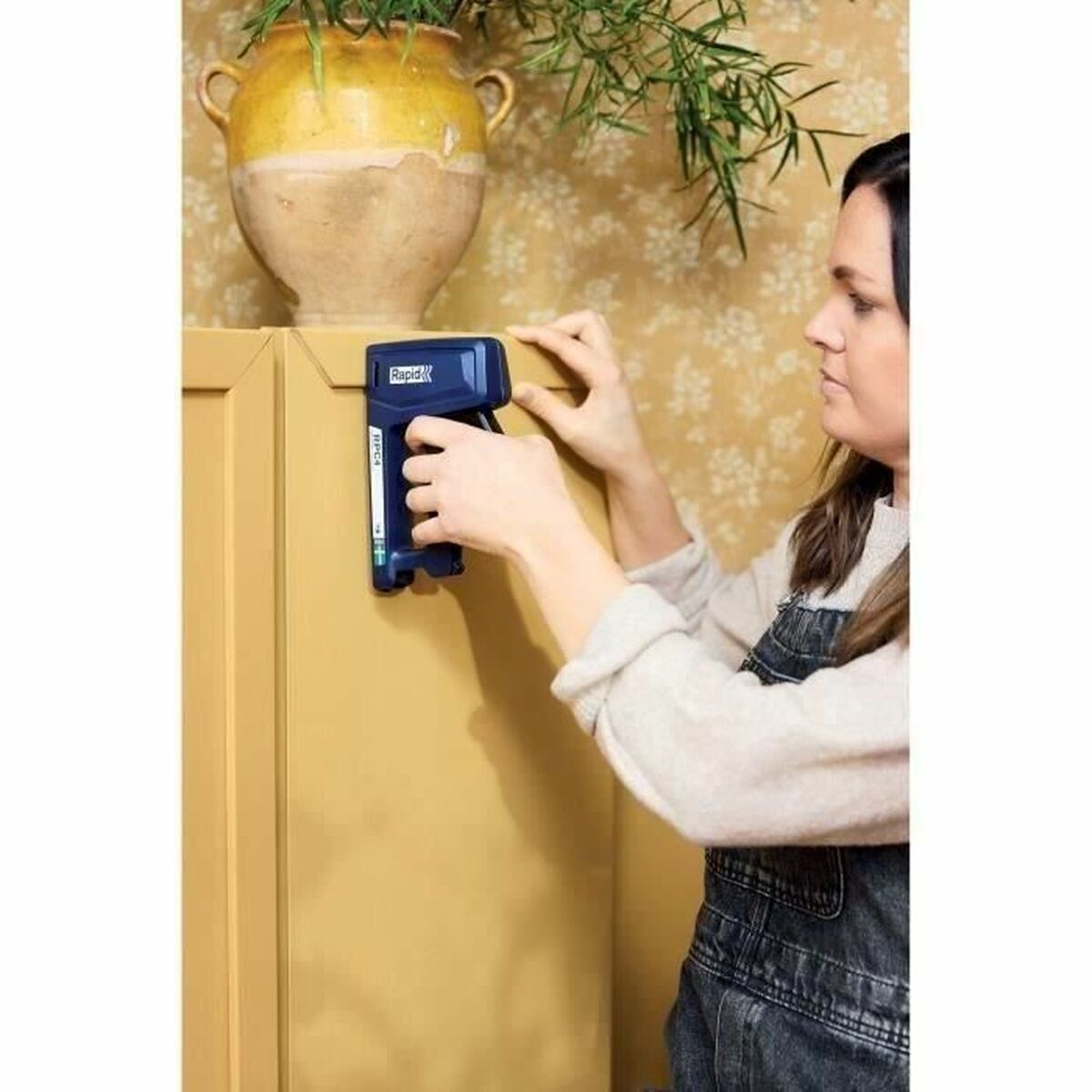 V3H684F04281E2829E1723885A224414F13R5782902P4