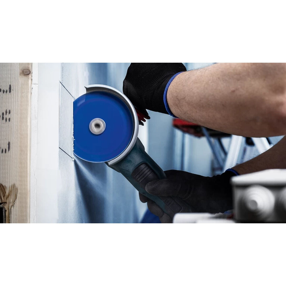 V5HD134BC243EBD69D9EC82E6DCDD3AA4EER3568238P3