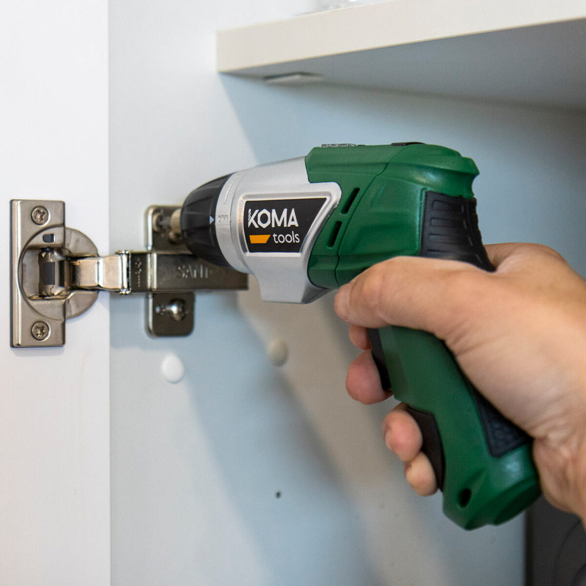 V11HEF1EFA22E301BEDA28ADE70EC562F268R6900003P7