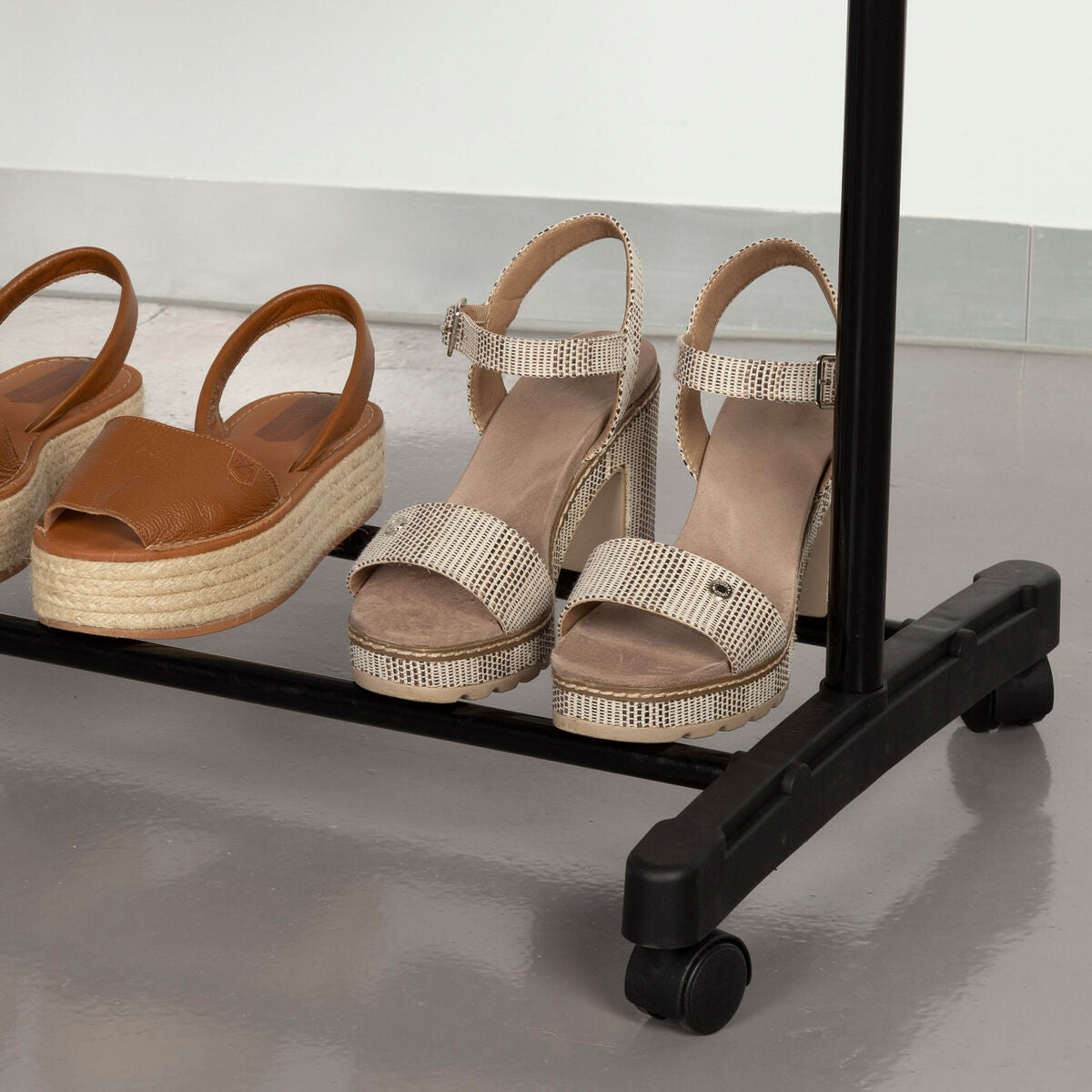 V3H7CD926873A90CD86DE23DFABBC5CEE64R5649100P4