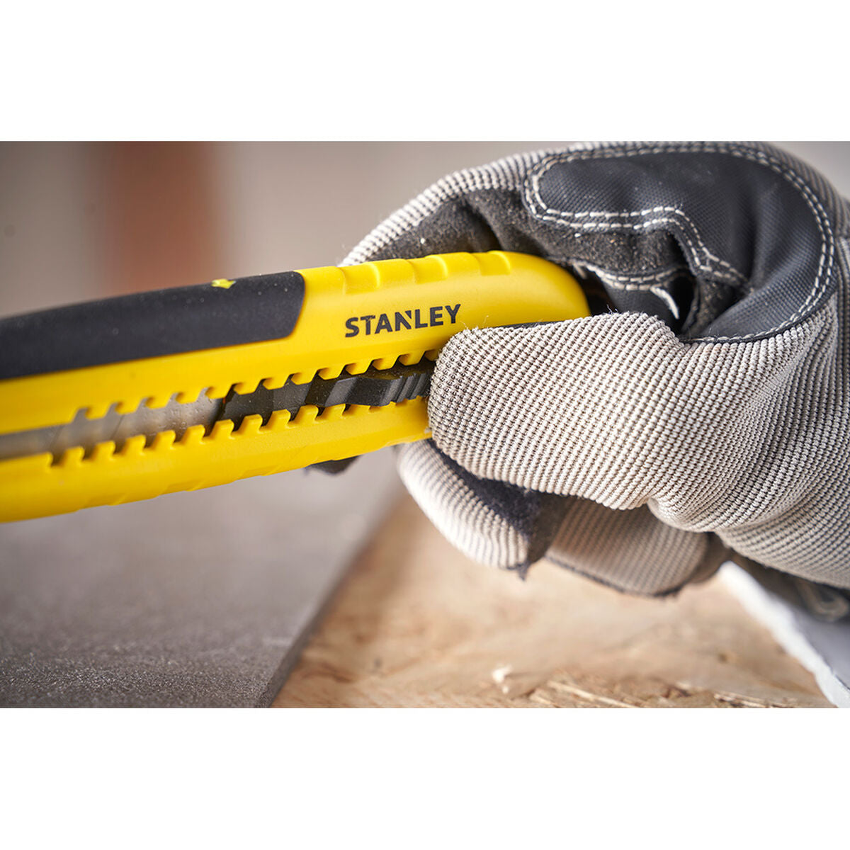 V3HB35E693935F8CB484C8292EDBD6C32A4R6379615P6