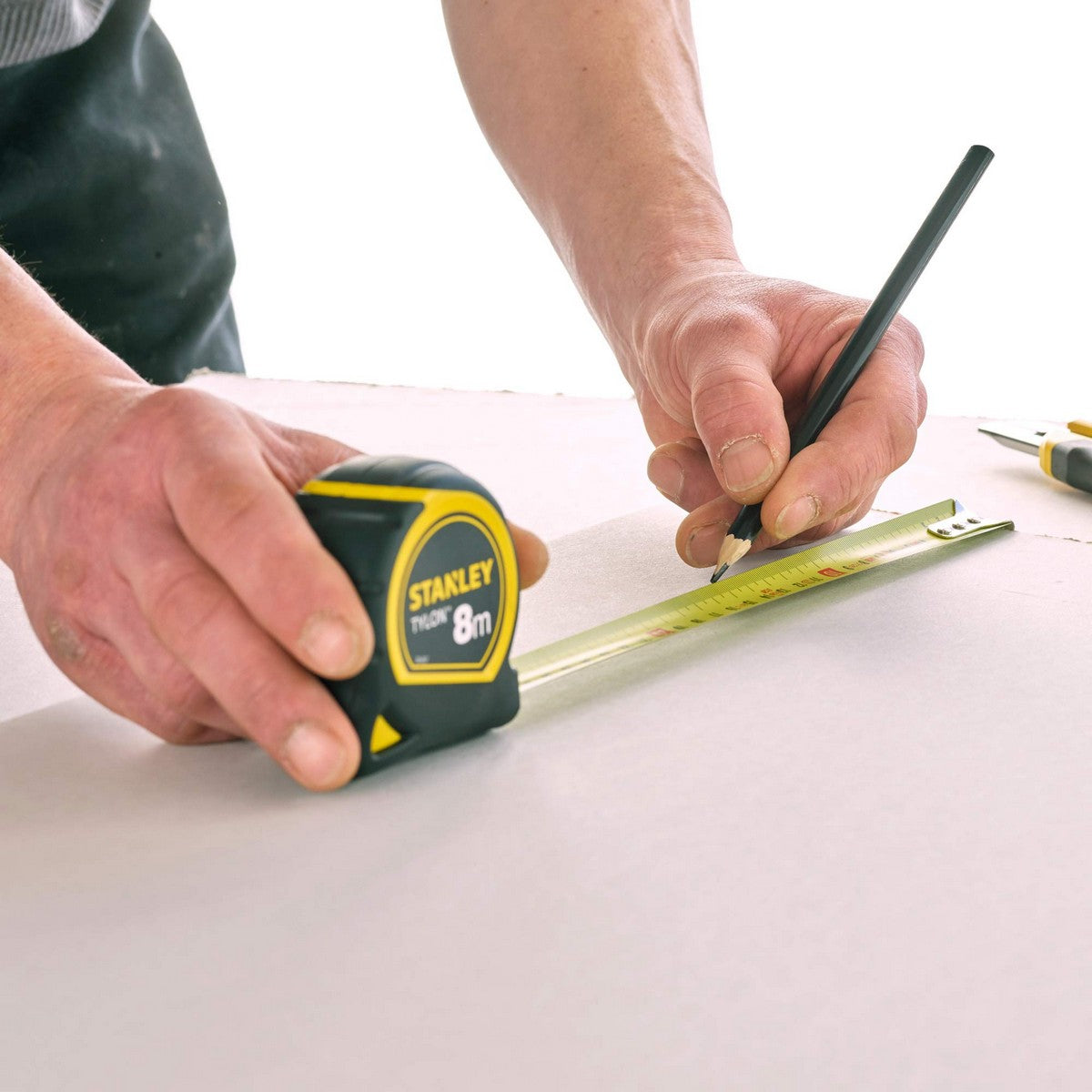 V9HC1C42F542199973A6667AF548D98F594R3450657P4