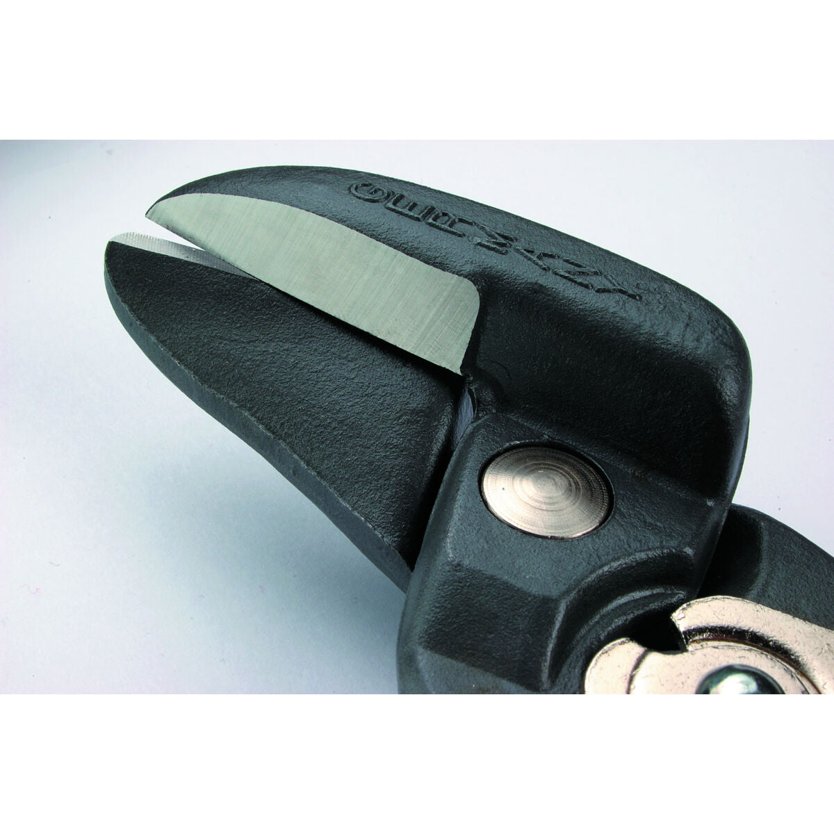 V3H9A91C58D6C552D5EC8F0B81443B0560CR6637653P4