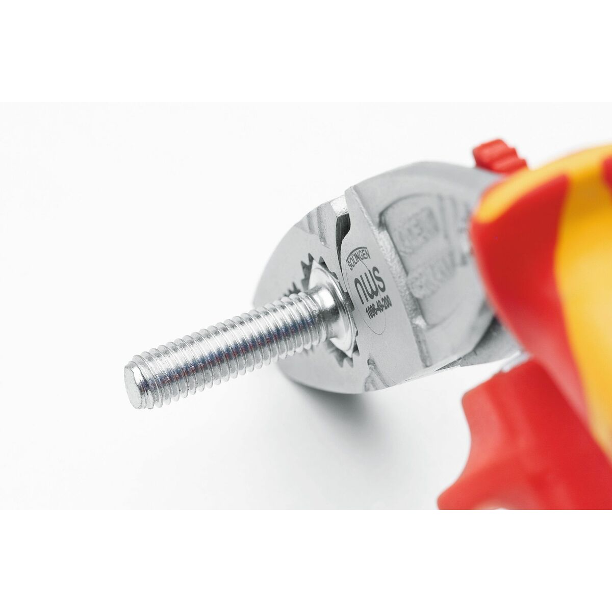 V3H9AD0B8E3CACD58F8A321724A1571771ER6621621P6