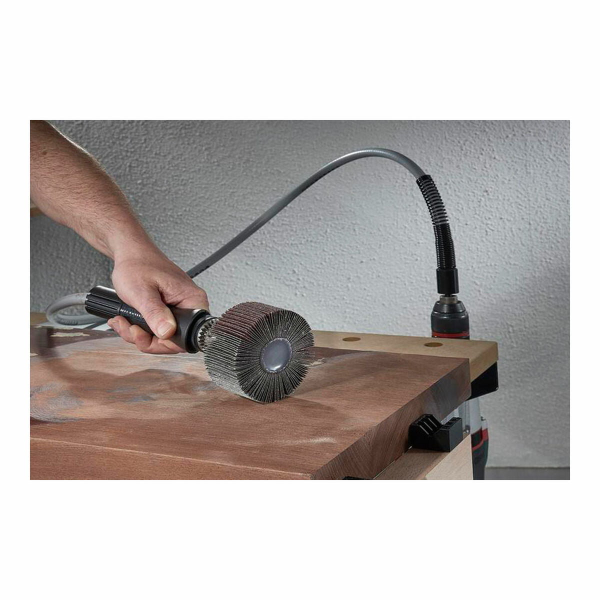 V2H3520622BEFF2ADD63D51E2BEF336F12CR6726017P3