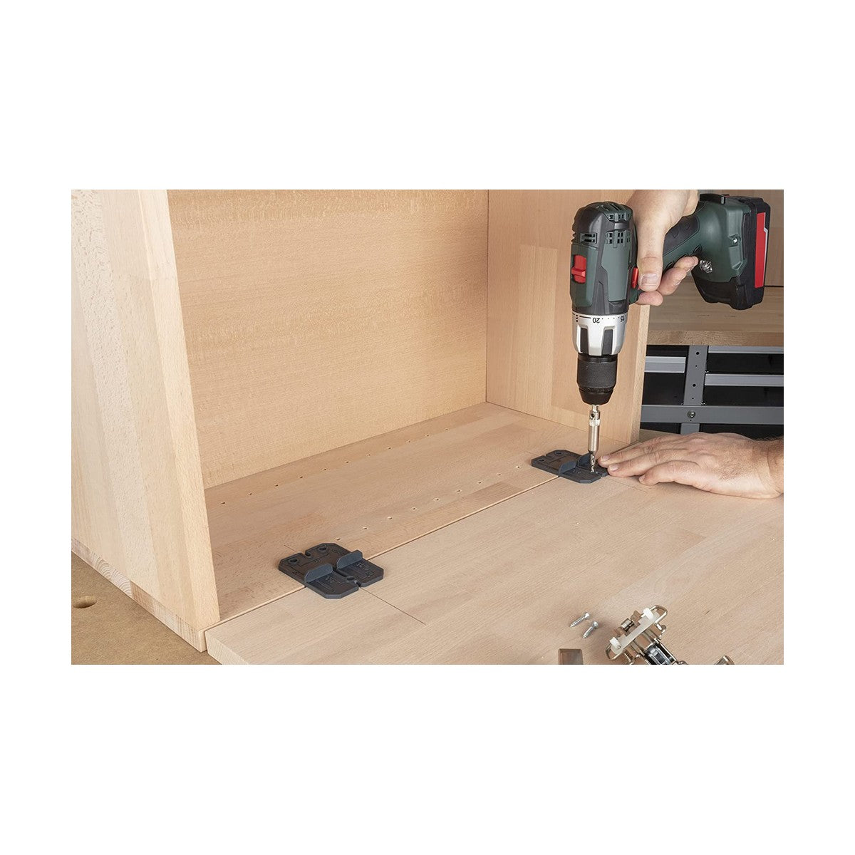 V9H1E1ADD91651BC3F7455CCA8238684E1BR3451330P9