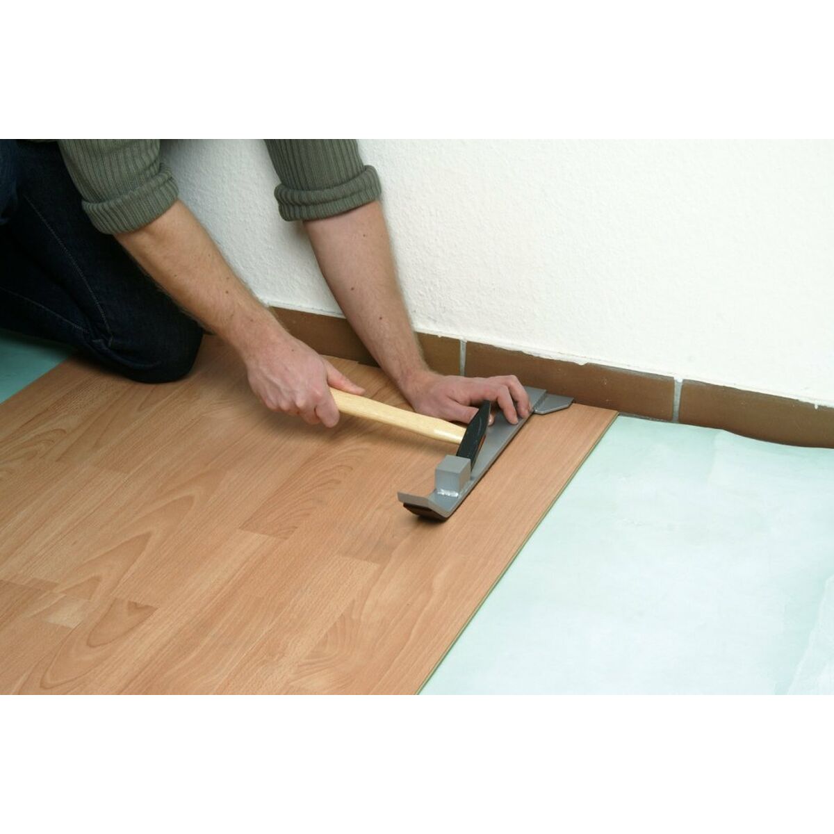 V7H851FA14630E555E79407BCACE61B6421R3447855P3