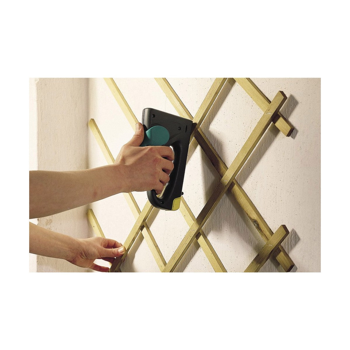 V10HD4CE88EC7DDDDA34F467DCF05D579DEDR3443713P3