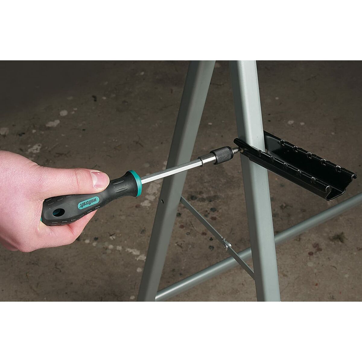 V9H54618ECE80C8120E6574F551B2C4A82CR6860603P9