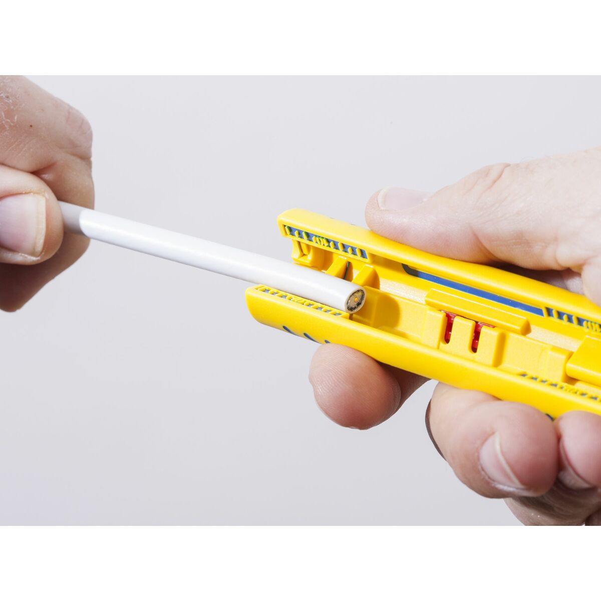 V3H55651305DBC1B56497DA5DCF6CED499ER6630010P4