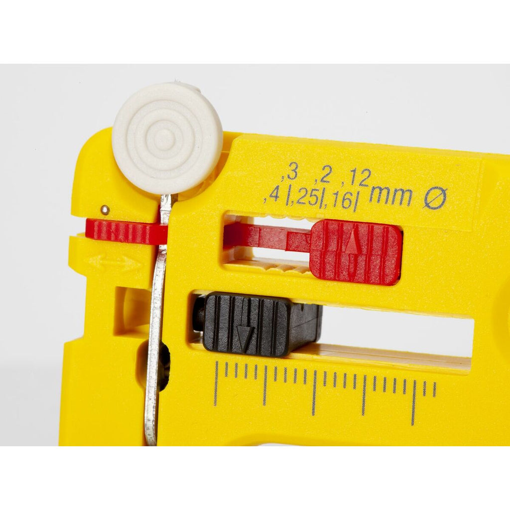 V3H4BFEC2DFEFC7B87D024C7546B59C1BE3R6630438P8