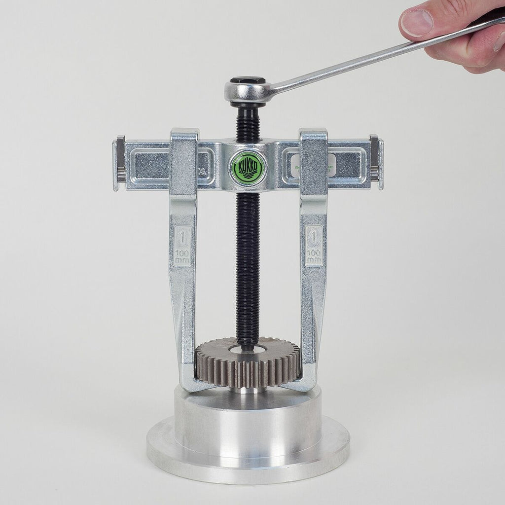 V2H8152749F405F747865571832BCCC9F5AR7061609P4