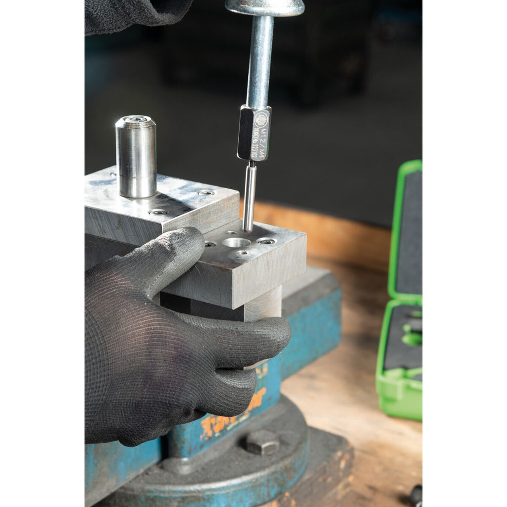 V1HFD0DCE7DBF12FC8960846D1C517550D3RP10