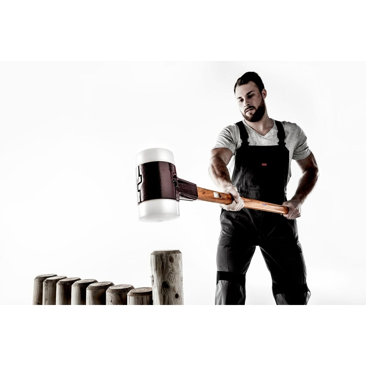 V2H23712FAA4B7A4C2A48B06297665A5CEAR7066983P5