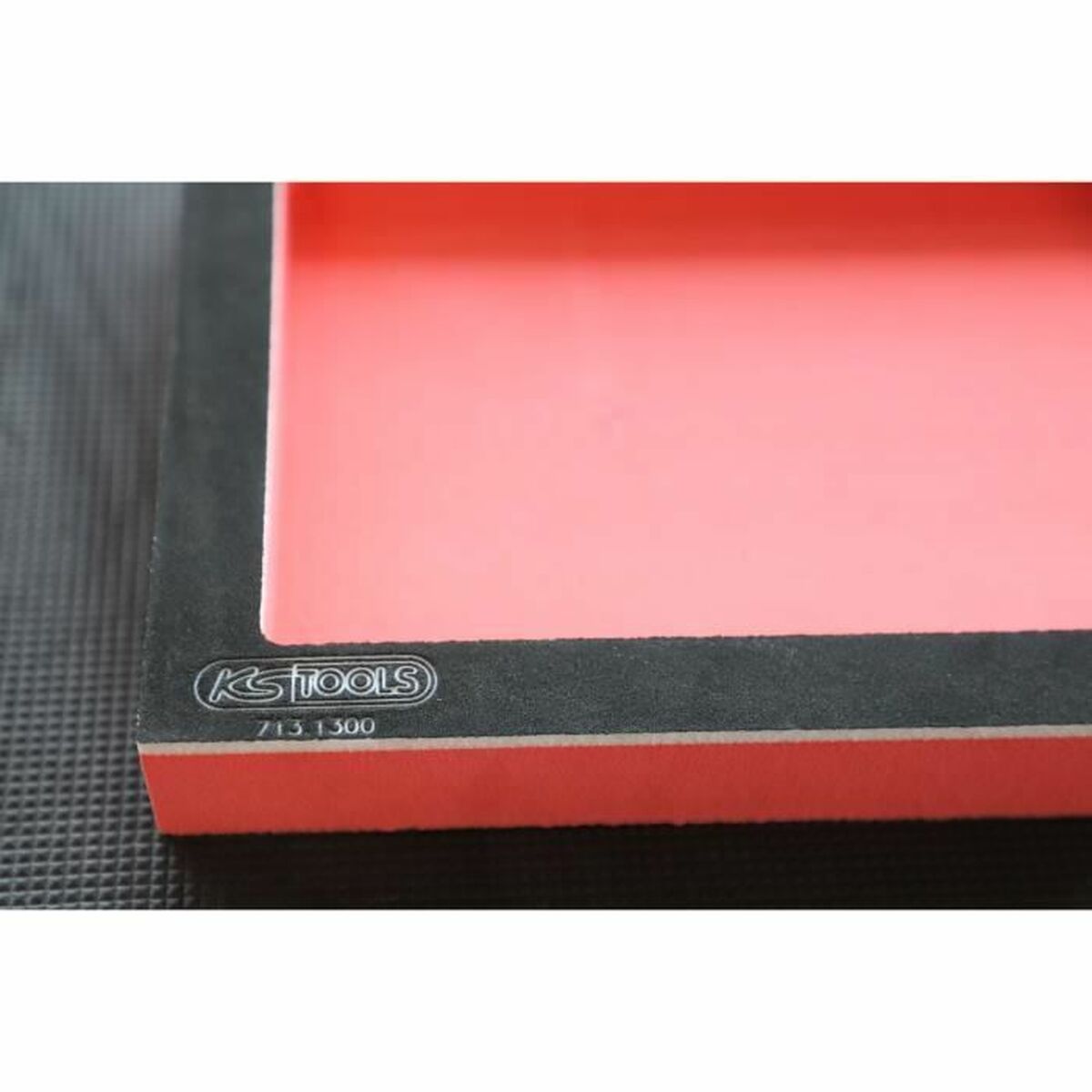 V1HF43D70726358CCC761D26036F6BE9BD4RP3