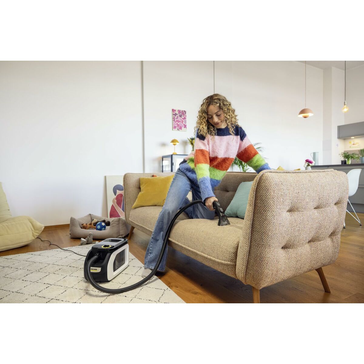 V1H3B119FF60852ACFA11B63D92AE4DD166RP4