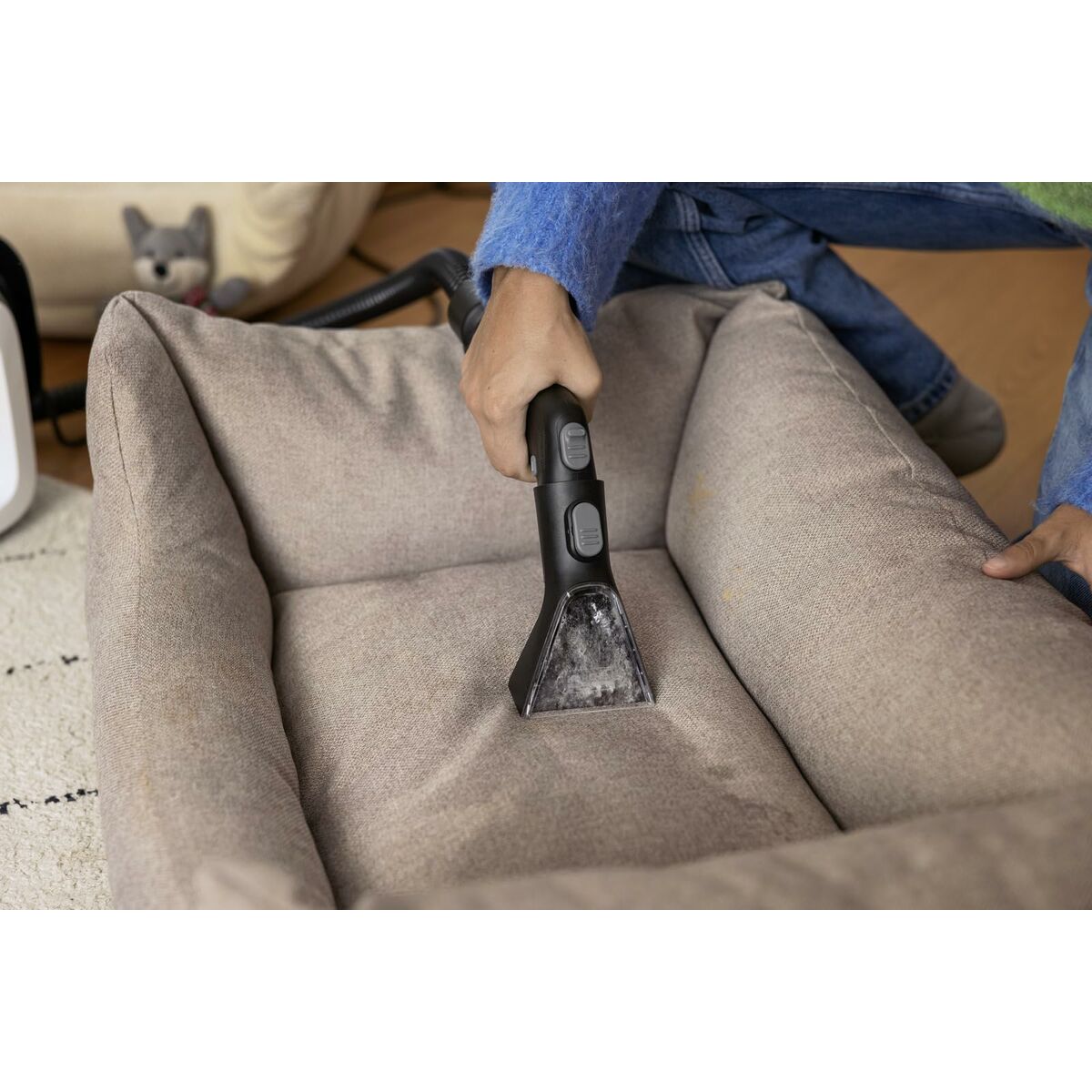 V1HE0EBAAAD150BCAE7B5B2FD2E4DD5AFB6RP5