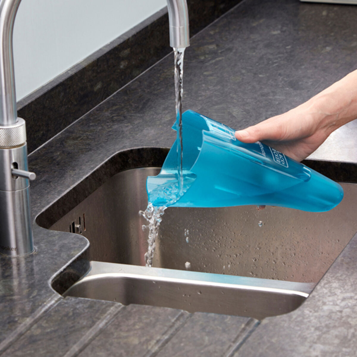 V6H3A8A61C758D07AE674082F21C60684EBR4650240P4