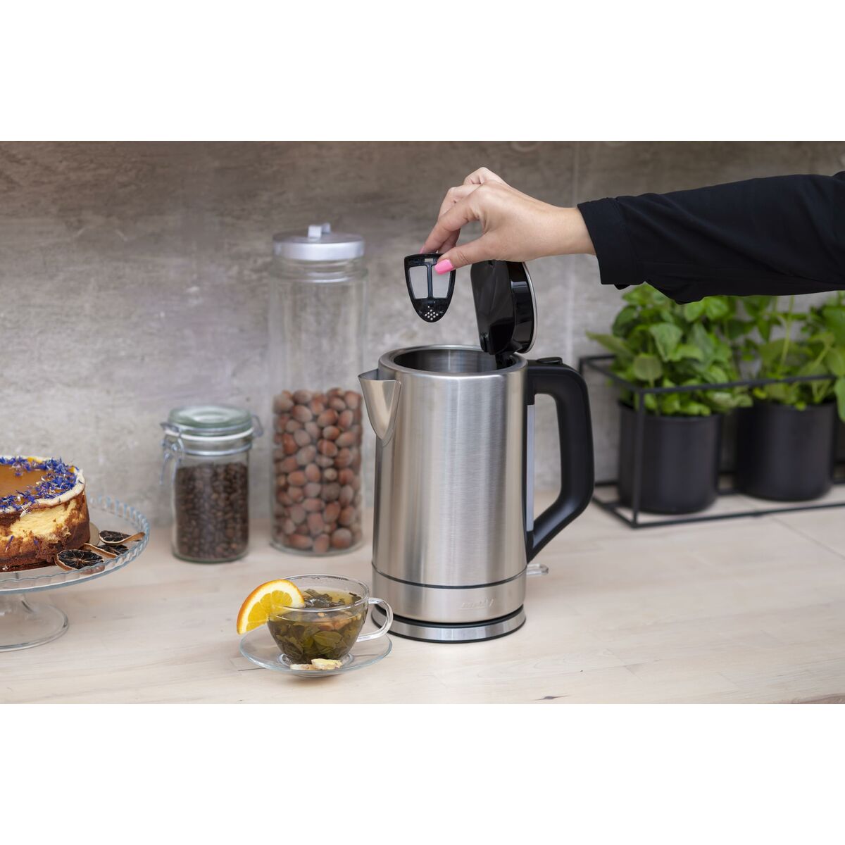 V6H93EB6C3CEF423492595C3A4B8D7B1B6CR6553859P8