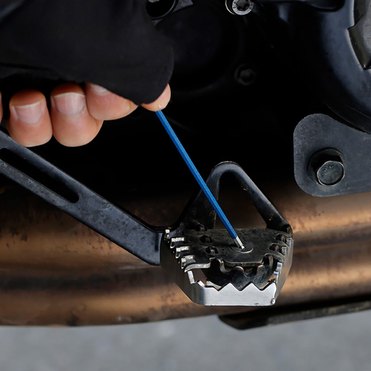 V5HD249DF4DE940CC7AEDD04377833B738AR5323339P6