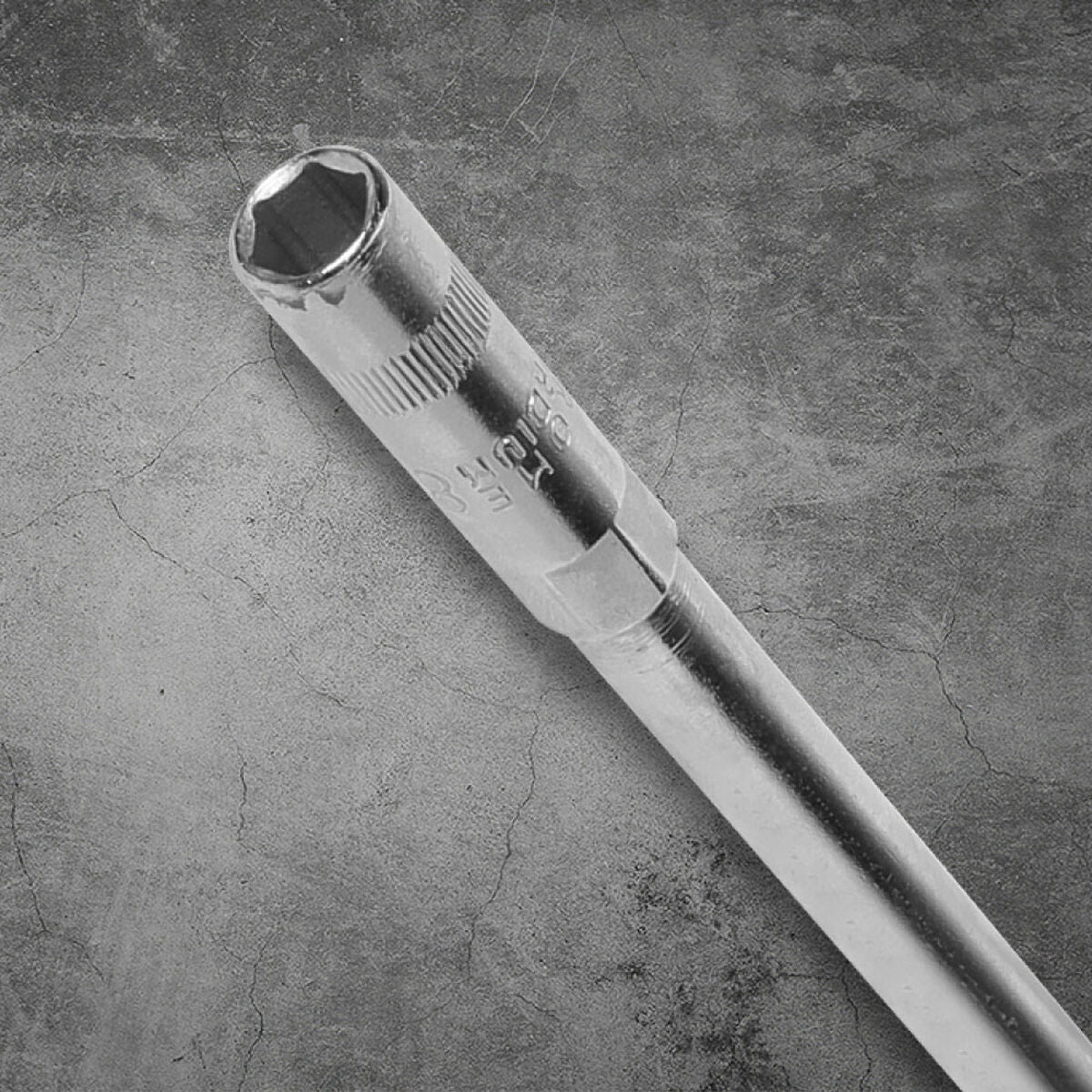 V5H05452472B9E7745871BD989035DB7D5FR5481358P3