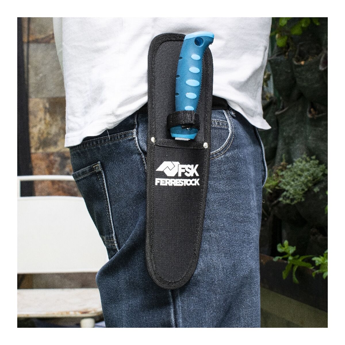 V8HD311134B272847323F553FE55A0F1801R3433119P7