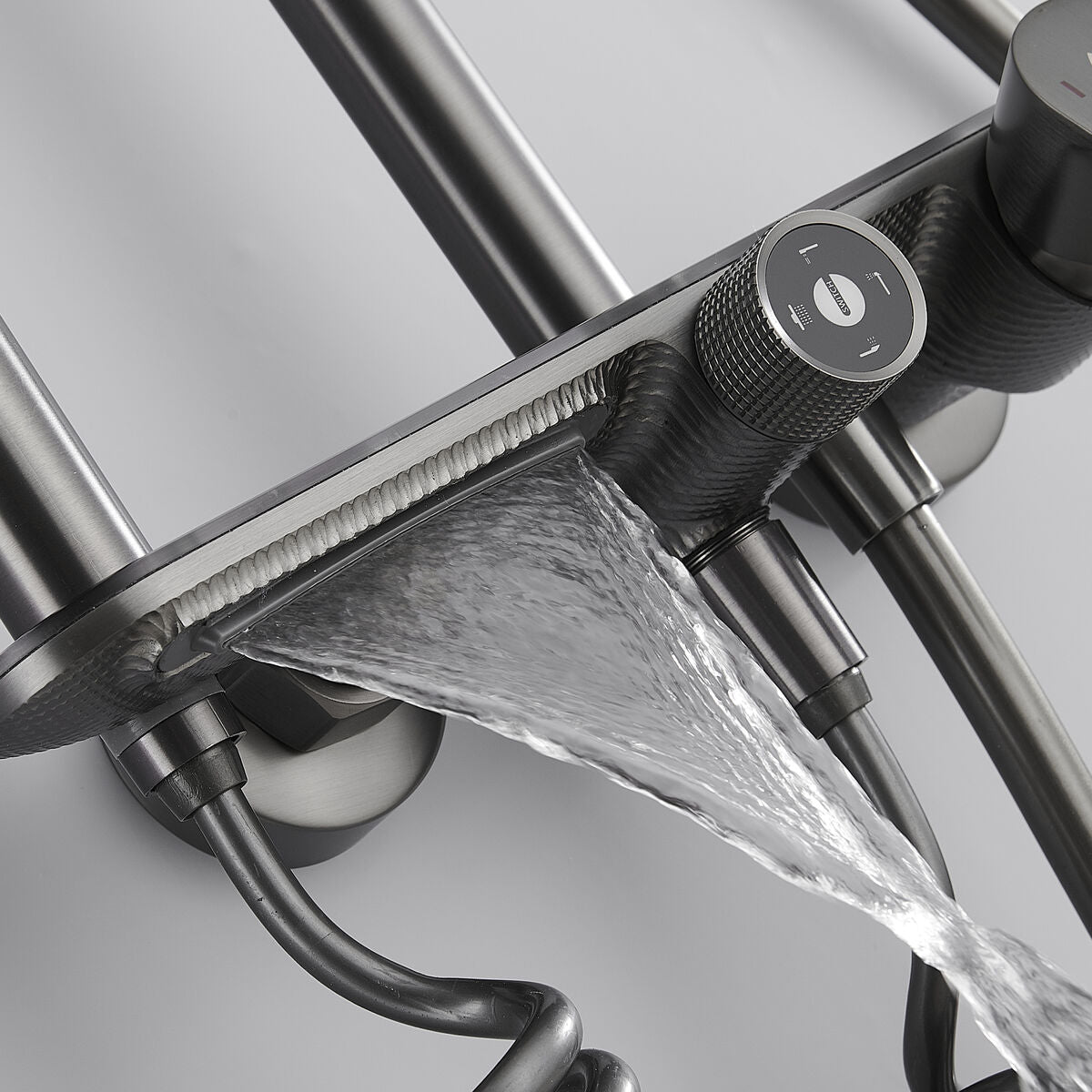 V3HE62D64150DEC75EBEB41654FD1059458R6106383P5