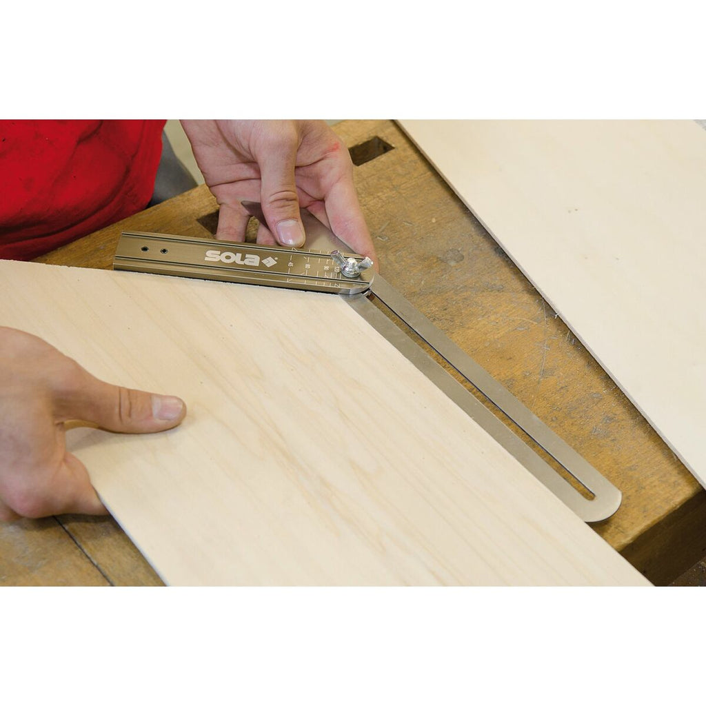 V2HF25F9D40CACD7CB89A1C1CE4FC0BE08BR7055714P3