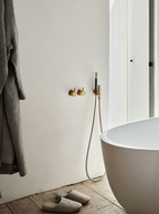 VOLA 2471 + 2400FV – Mitigeur inverseur baignoire / douche complet – Finition Laiton (Brass)