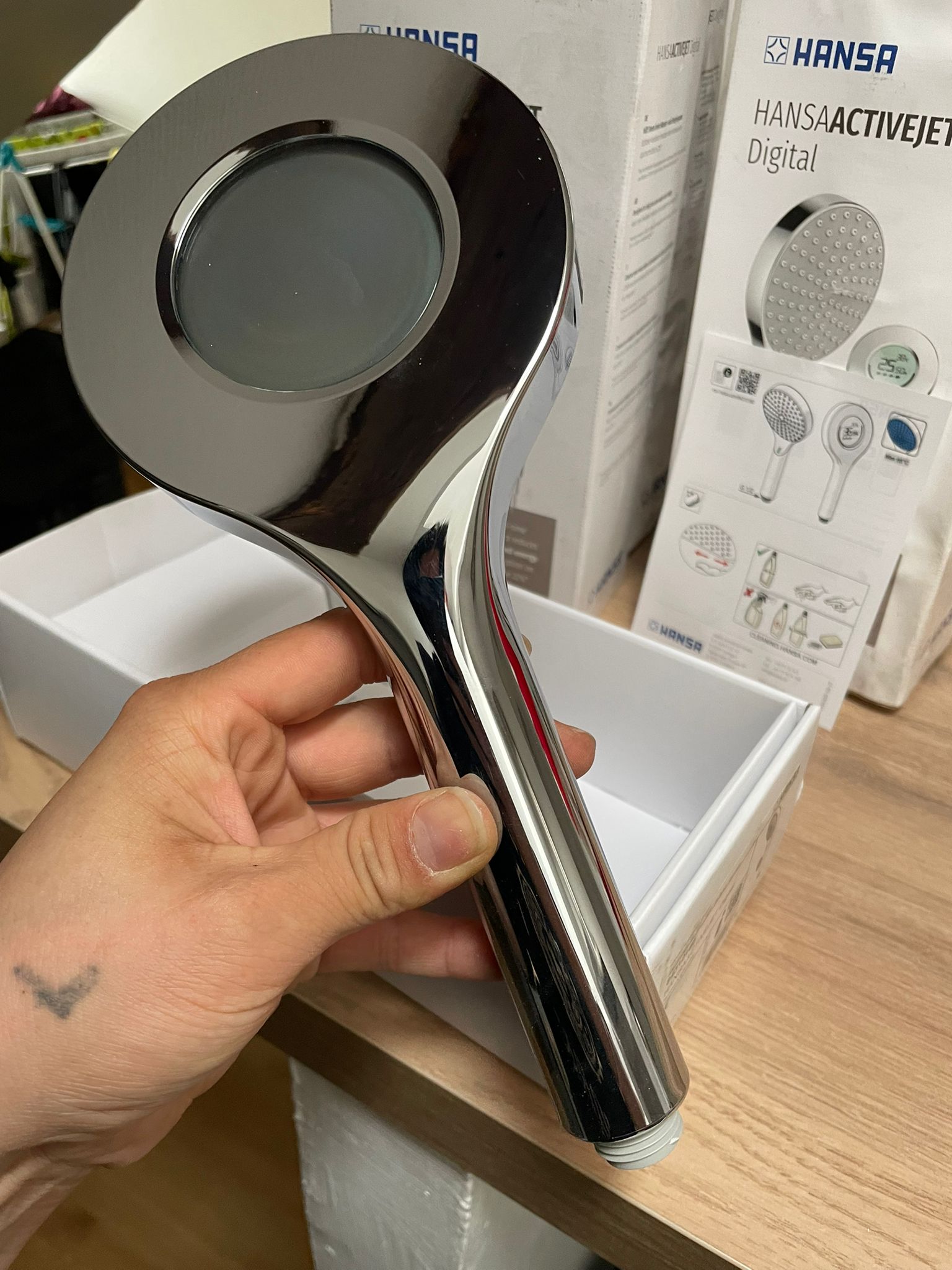 Hansa Activejet Digital — Douchette à main 120 mm Bluetooth — Réf. 84310180 — Chrome / Gris clair