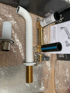 RVB Joe — Robinet lave-mains mural encastré – Réf. 4086.36.48 – BEC 200 mm – Blanc Mat