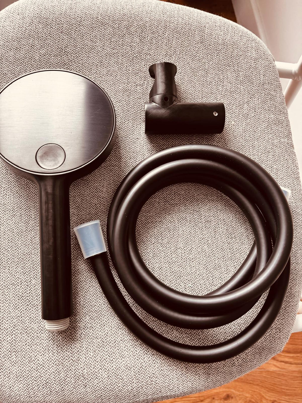 PROCASA T1.622R – Kit douchette ronde avec sortie murale intégrée – Noir mat