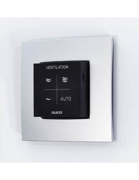 Lot 40 Interrupteurs de commande Duco RF câblés – 230 V – Noir – EAN 5425037155335